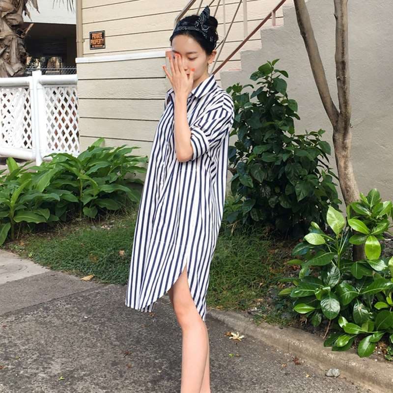 ストライプ柄ゆったりシャツワンピース