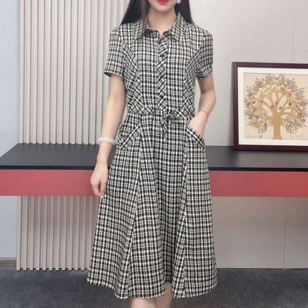 上品なギンガムチェック柄シャツワンピース