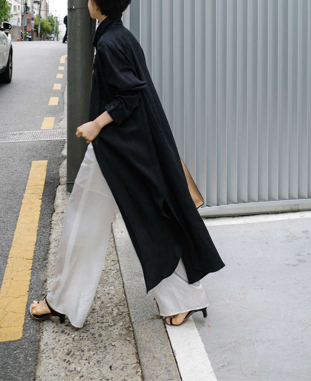 ゆったりシルエット長袖シャツワンピース